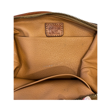 Load image into Gallery viewer, Vintage “CELINE’’ pouch bag
