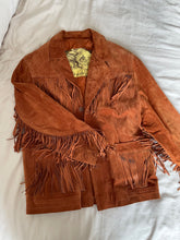 Load image into Gallery viewer, Vintage suede jacket 15
