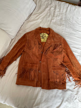 Load image into Gallery viewer, Vintage suede jacket 15
